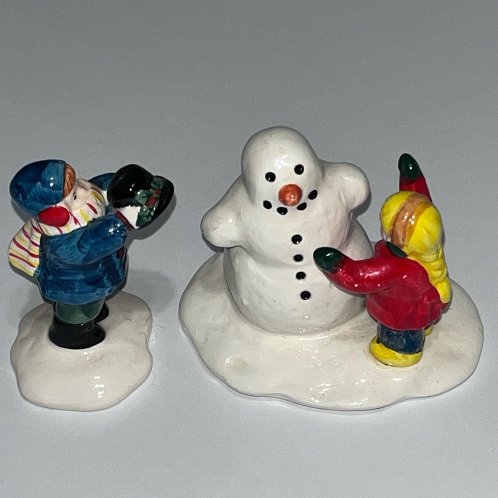 Department 56 Set of 2 Figures Girl with Snowman and Boy with Hat,‎ Snow Village